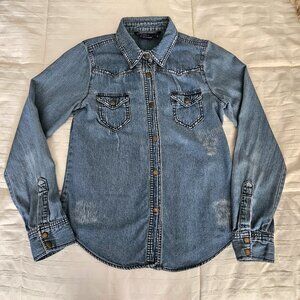 Miley Cyrus Distressed Blue Denim Button Up Long Sleeved Snap Shirt Size SMALL